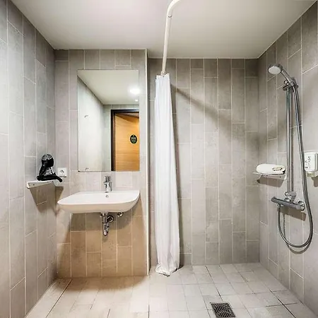 B&B Hotel Bochum City *